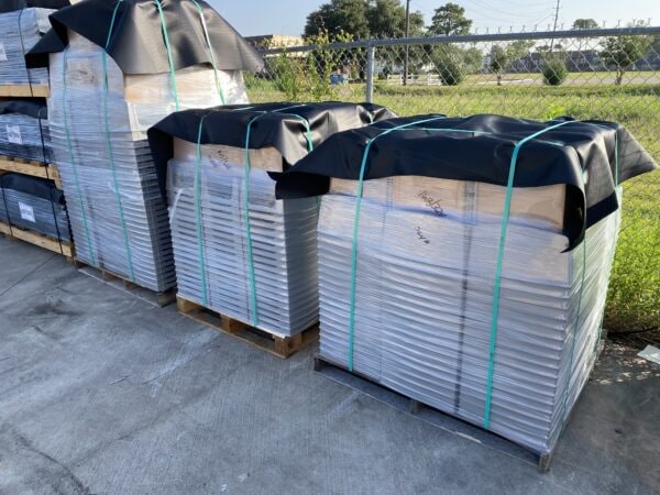 Varden blocks on pallets Multiple pallets of Varden blocks in different block counts